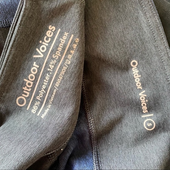 OUTDOOR VOICES Two Tone Blue Black Leggings Small - Picture 8 of 8